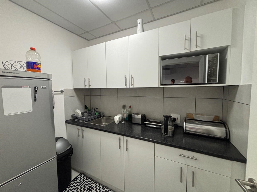To Let commercial Property for Rent in Rivergate Western Cape